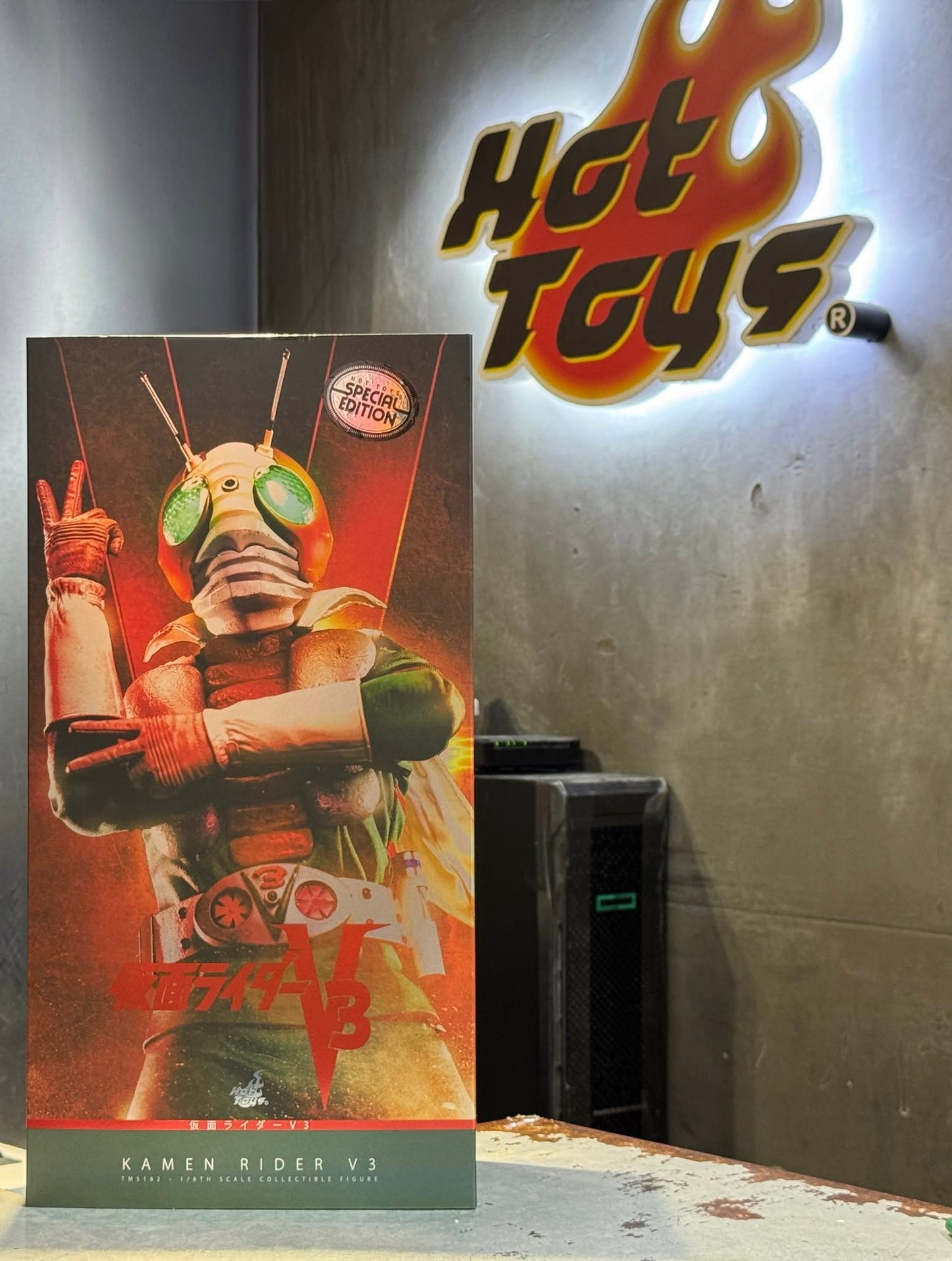 准备好了!Hot Toys MMS757AEB 钢铁侠2 1/6 黑寡妇(匠心版)特别版