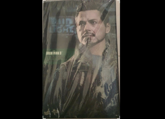 Hot Toys MMS232 钢铁侠3 1/6 玫瑰山托尼·斯塔克