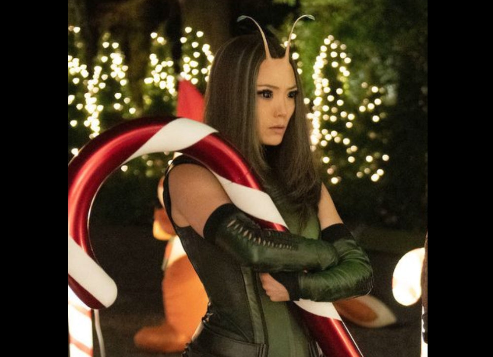 Ready! Hot Toys TMS094 The Guardians of the Galaxy Holiday Special 1/6 Mantis