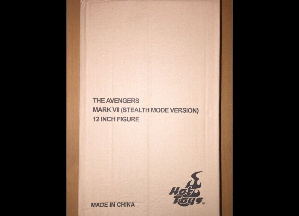 Hot Toys MMS282 THE AVENGERS 1/6 IRON MAN MARK VII (STEALTH MODE VERSION)