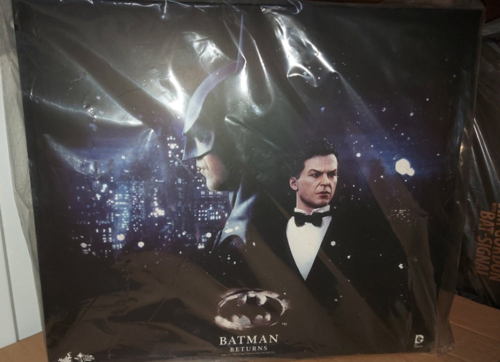 Hot Toys MMS294 蝙蝠侠归来 1/6 蝙蝠侠与布鲁斯·韦恩套装