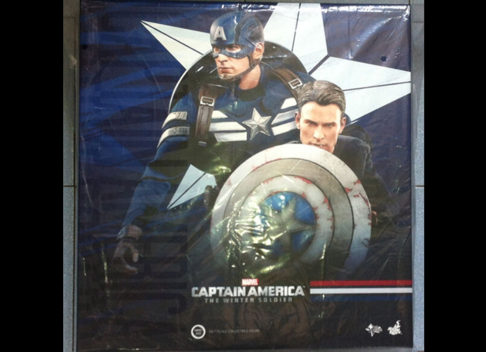 Hot Toys MMS243 1/6 CAPTAIN AMERICA & STEVE ROGERS SET