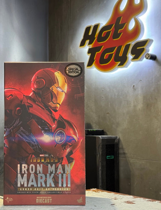 Ready! Hot Toys MMS825D72B Iron Man 1/6 Iron Man Mark III (Armor Suit Up Version) Special