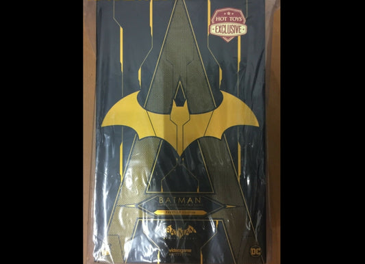 Hot Toys VGM37 蝙蝠侠：阿卡姆骑士 1/6 蝙蝠侠（尊贵版）