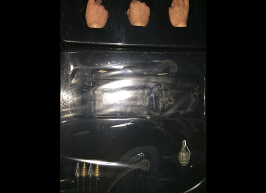 Enterbay HD1005 1/4 Rambo III Sylvester Stallone Figure + Bonus Arrows Pack