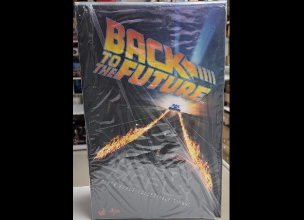 Ready! Hot Toys MMS257 BACK TO THE FUTURE 1/6 MARTY MCFLY REGULAL EDITION
