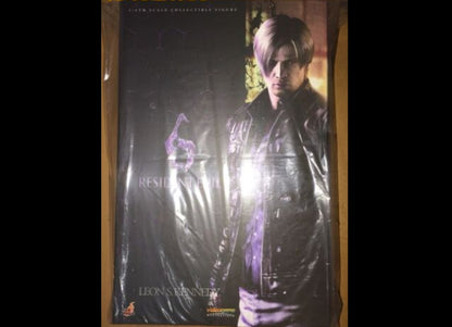 Ready! HOT TOYS VGM22 RESIDENT EVIL 6 1/6  LEON S. KENNEDY