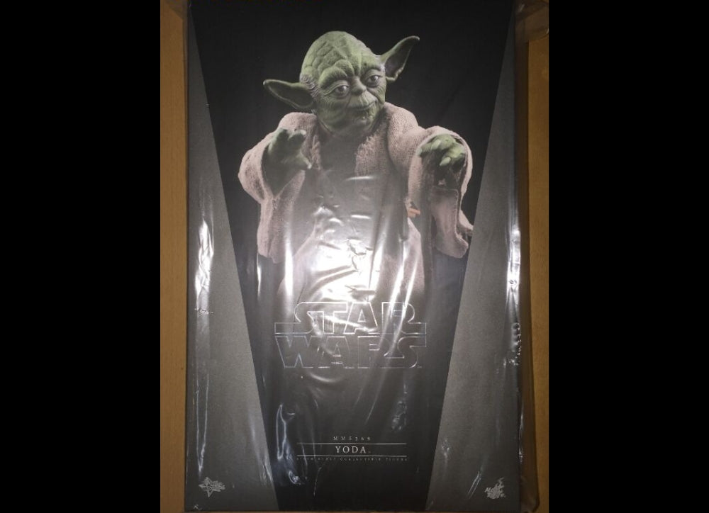 Hot Toys MMS369 STAR WARS V THE EMPIRE STRIKES BACK 1/6 YODA