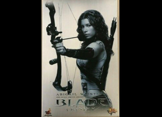 New! HOT TOYS MMS128 BLADE TRINITY 1/6 ABIGAIL WHISTLER Non-refundable