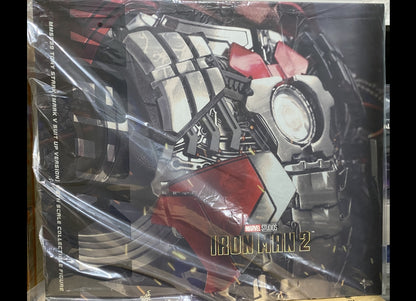 Ready! Hot Toys MMS599 Iron Man 2 1/6  Tony Stark (Mark V Suit up Version)