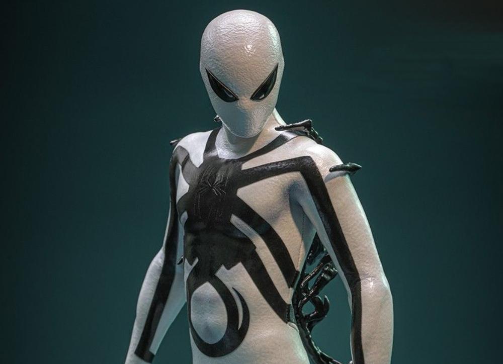 准备好了！Hot Toys CMS027 1/6 迈尔斯·莫拉莱斯（异形大战复仇者联盟战衣）