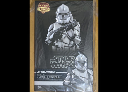 Ready! Hot Toys MMS643 STAR WARS 1/6 CLONE TROOPER (CHROME VERSION)