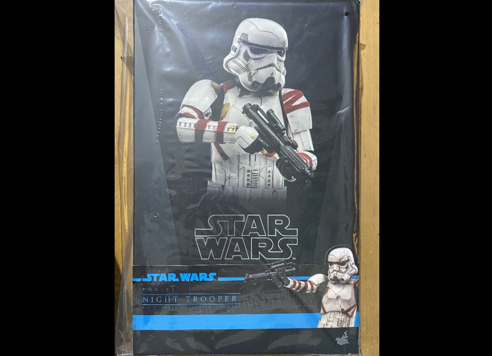 Ready! Hot Toys TMS121 Star Wars: Ahsoka 1/6 Night Trooper