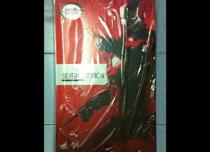 Hot Toys MMS213 IRON MAN 3 1/6 SILVER CENTURION (MARK XXXIII) SPECIAL EDITION