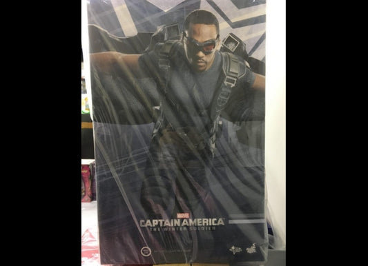 Hot Toys MMS245 CAPTAIN AMERICA: THE WINTER SOLDIER 1/6 FALCON