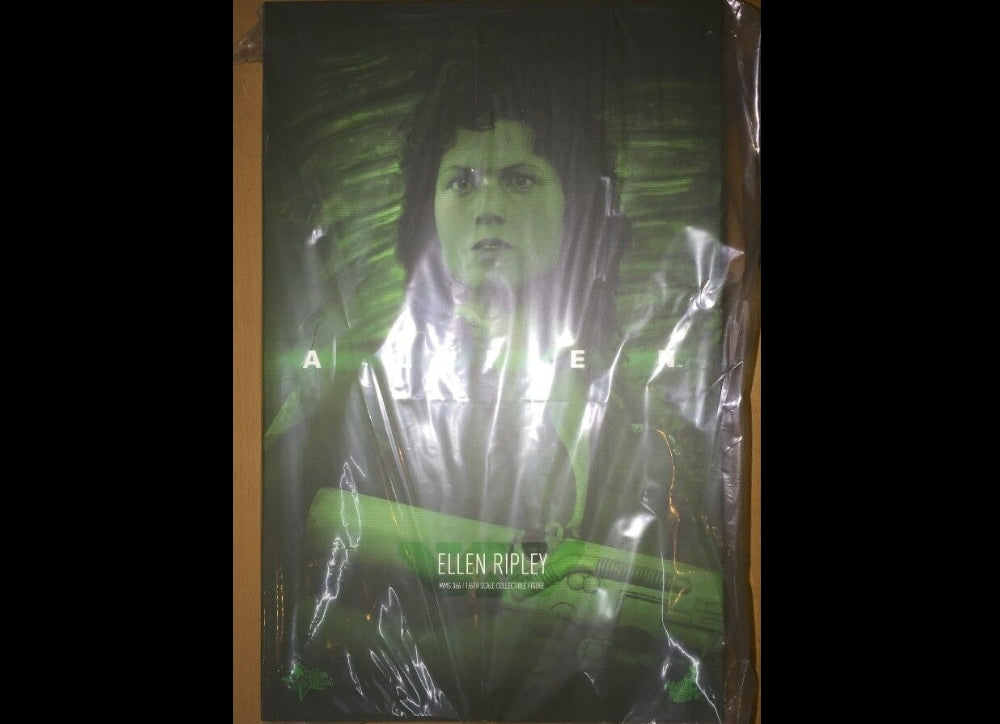 Hot Toys MMS366 ALIEN 1/6 ELLEN RIPLEY New