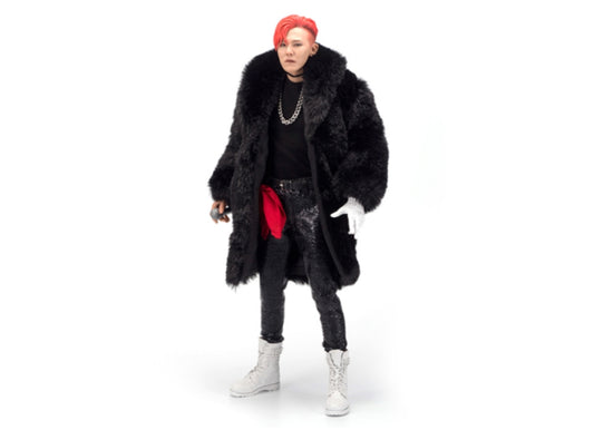 Ready! Enterbay G-Dragon 1/6 Figure + Bonus Tee