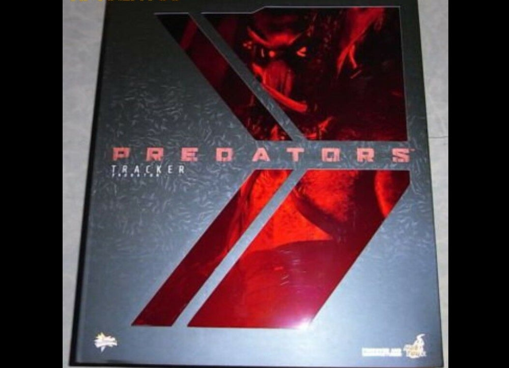 Brand New! Hot Toys MMS147 PREDATORS 1/6 Tracker Predator w Hound Non-refundable