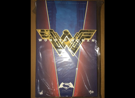 Hot Toys MMS359 BATMAN V SUPERMAN: DAWN OF JUSTICE 1/6 WONDER WOMAN