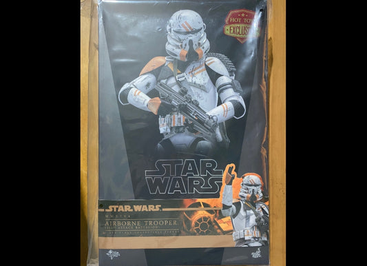 Ready! Hot Toys MMS794 Star Wars III Airborne Trooper (212th Attack Battalion)