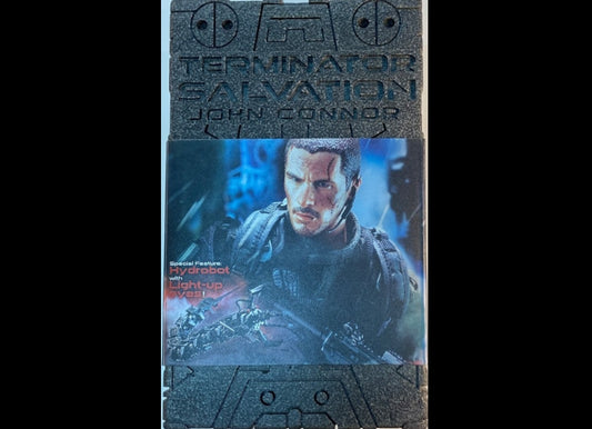 Hoy Toys MMS111 TERMINATOR : SALVATION 1/6 JOHN CONNOR (FINAL BATTLE VERSION)