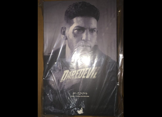 Hot Toys TMS004 MARVEL'S DAREDEVIL 1/6 PUNISHER