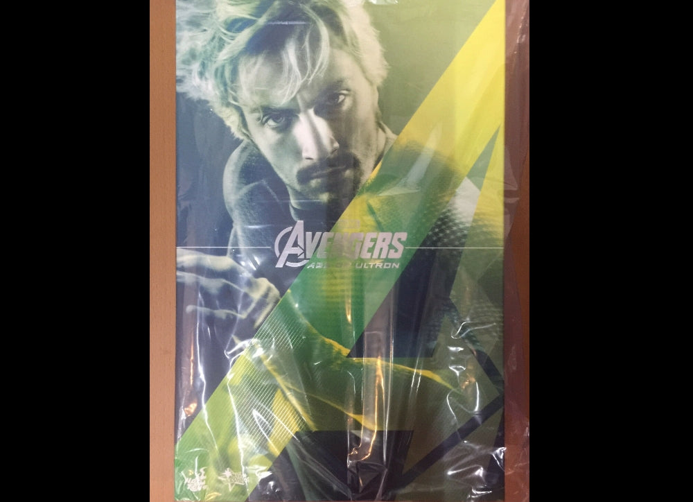 Hot Toys MMS302 复仇者联盟2：奥创纪元 1/6 快银
