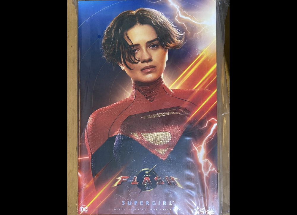 准备好了！Hot Toys MMS715 闪电侠 1/6 超女