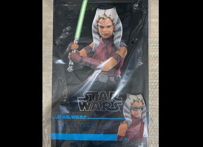 Ready! Hot Toys TMS123 Star Wars: Ahsoka 1/6 Ahsoka Tano (Padawan)