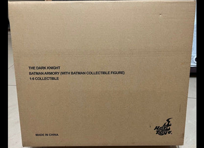 Hot Toys MMS234 The Dark Knight 1/6 BATMAN ARMORY